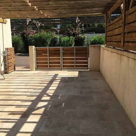 Terrasses De Vignola 度假居